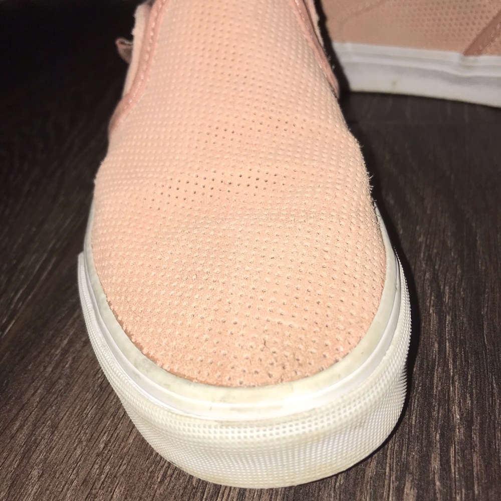 Vans - Picture 4 of 5
